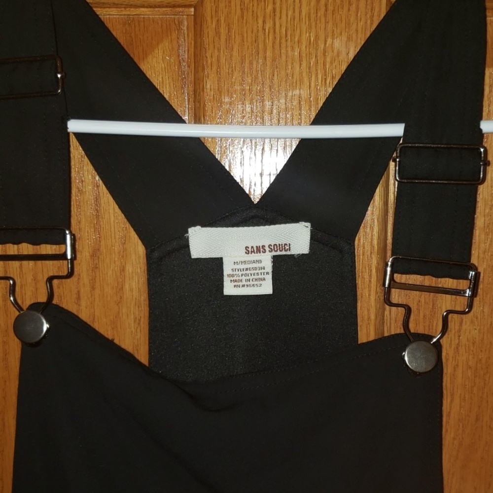 Dress - Picture 3 of 4